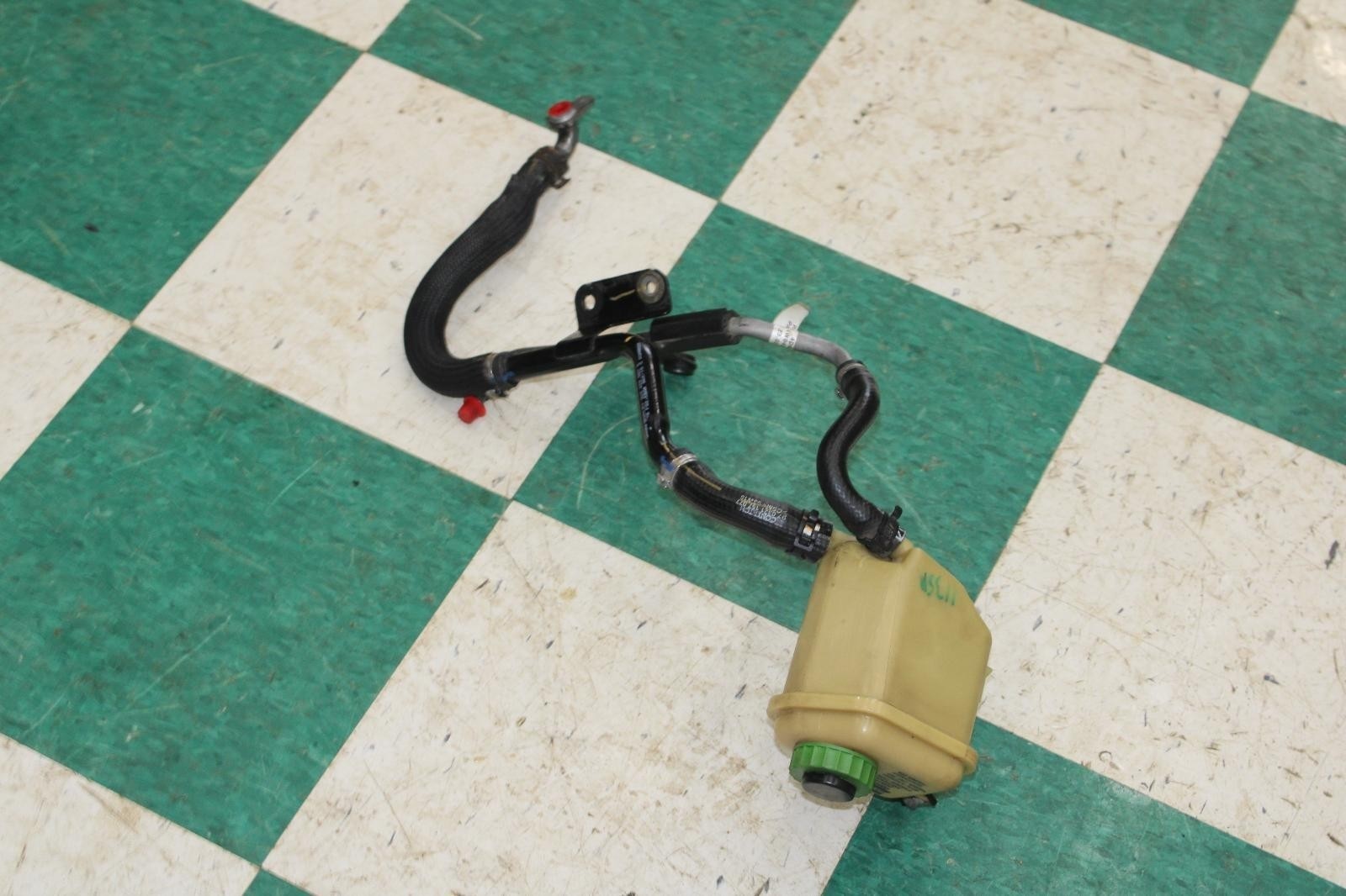 13-18 Flying Spur 6.0L Motor Engine Power Steering Reservoir Fluid Tank OEM OE