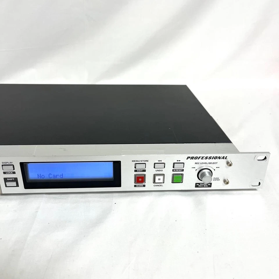 MARANTZ PMD570 PROFESSIONAL Solid State Recorder Compact Flash CF Audio Deck - Image 4 of 4