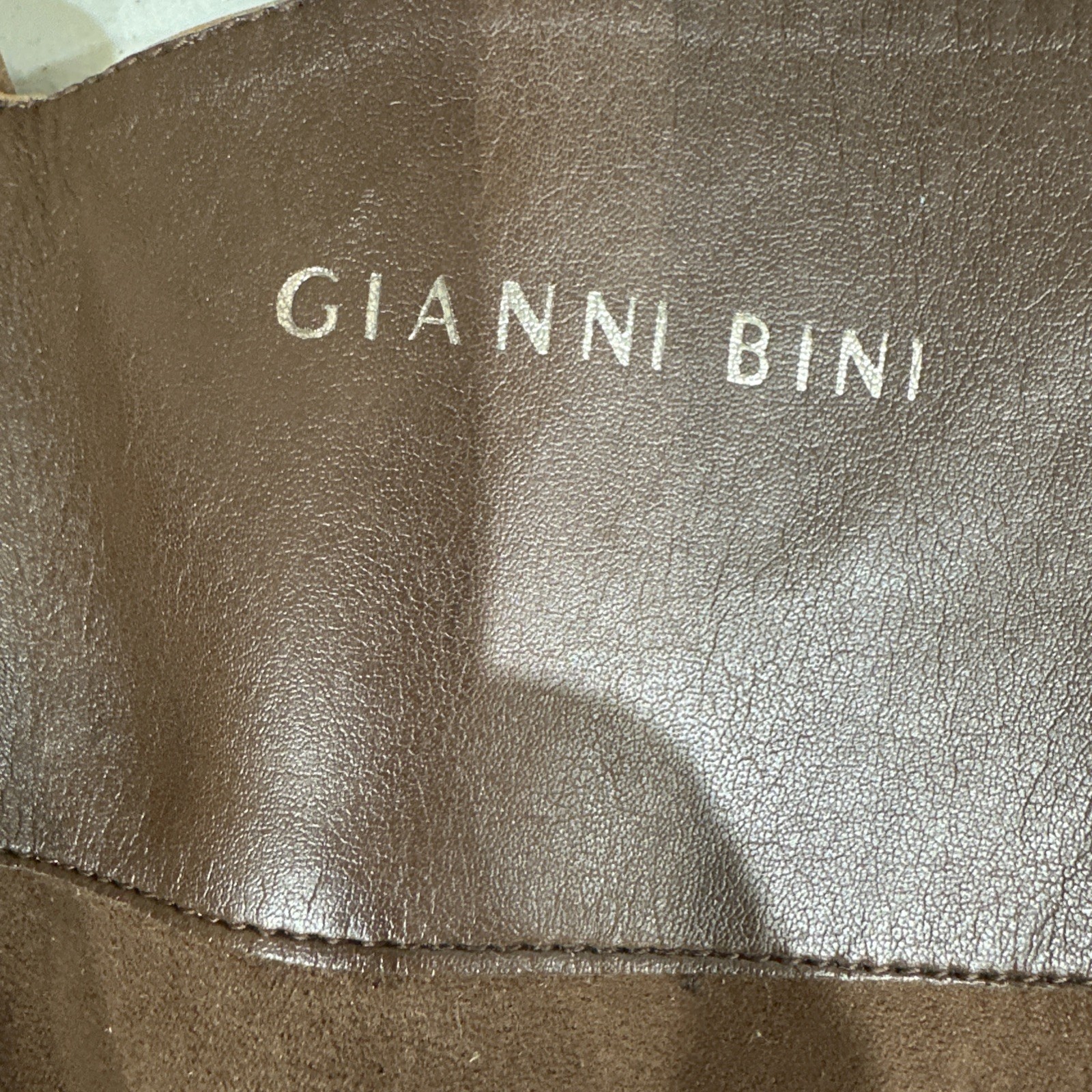 Gianni Bini Steampunk Boots Size 9M Mid Calf  Low Heel Brown Leather Wrap Strap