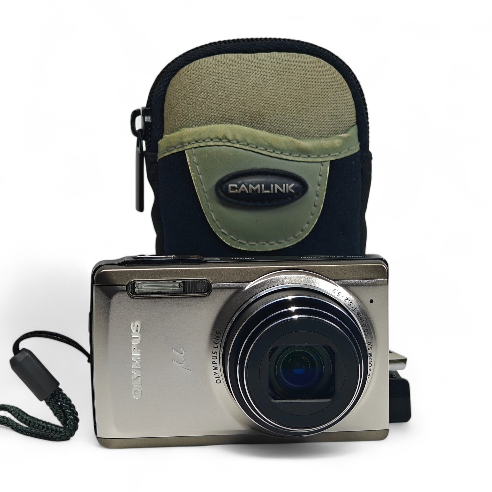 Olympus µ 9010 14.0MP Digital Camera Silver 10x Wide Optical Zoom 5-50mm + Case