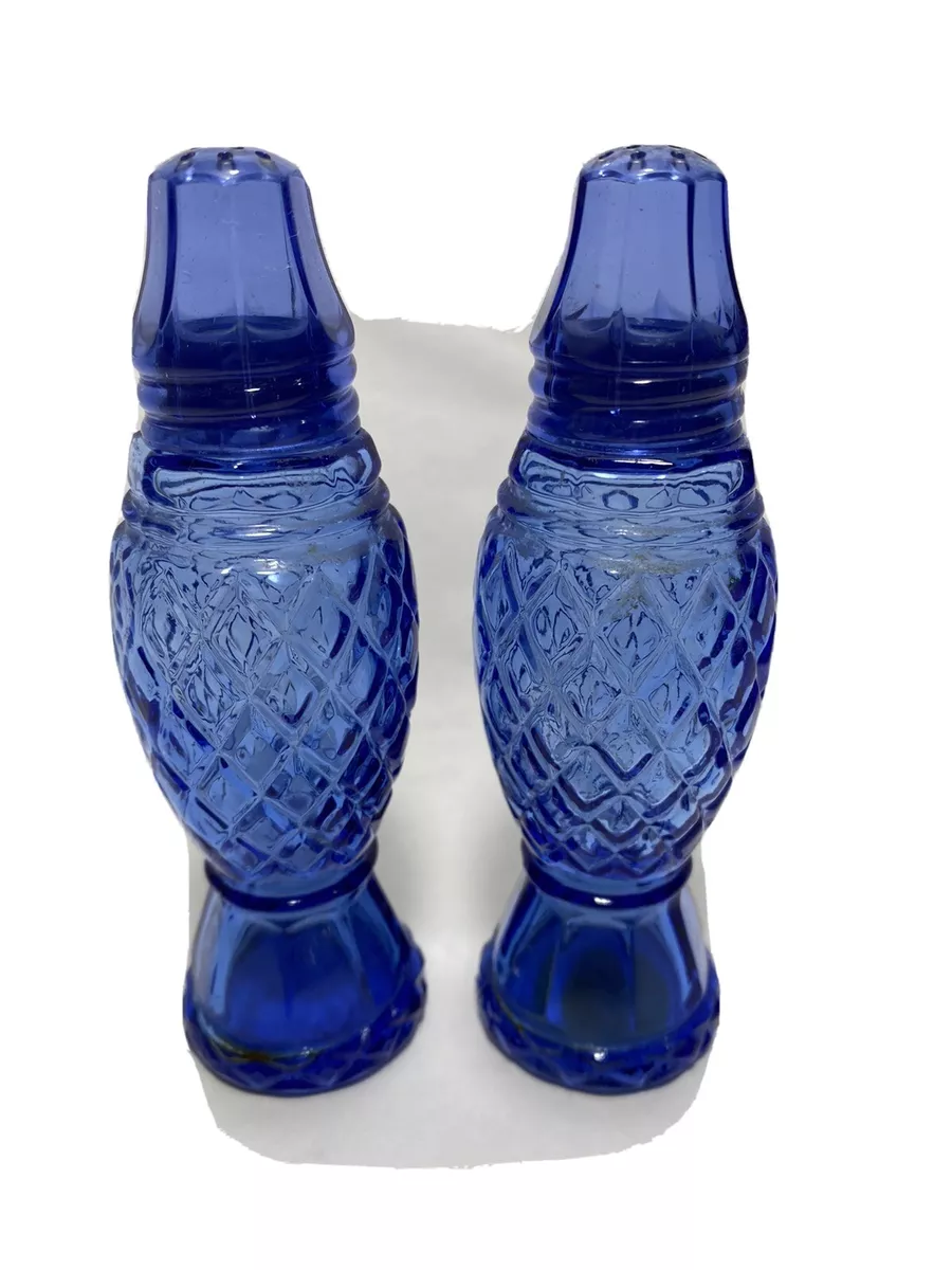 Blue glass salt on sale and pepper shakers