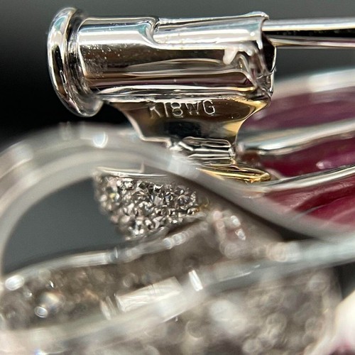 750 18K White Gold Bird Motif Ruby Diamond Design Brooch FROM JAPAN - Picture 8 of 9