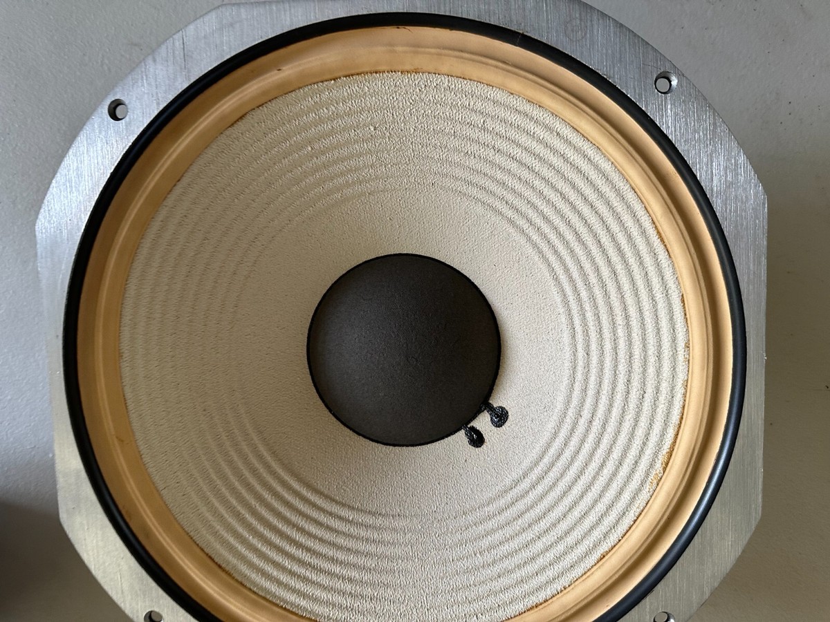 Vintage JBL Lancer101 LE14A 新品エッジ + LE17 Yahoo!オークション - Vintage JBL Lancer 101 L101 LE14A