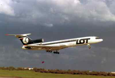 LOT Polish AIRLINES POLSKIE TU-154M AIRPORT Jet Plane Retro Poster Photo 24x36