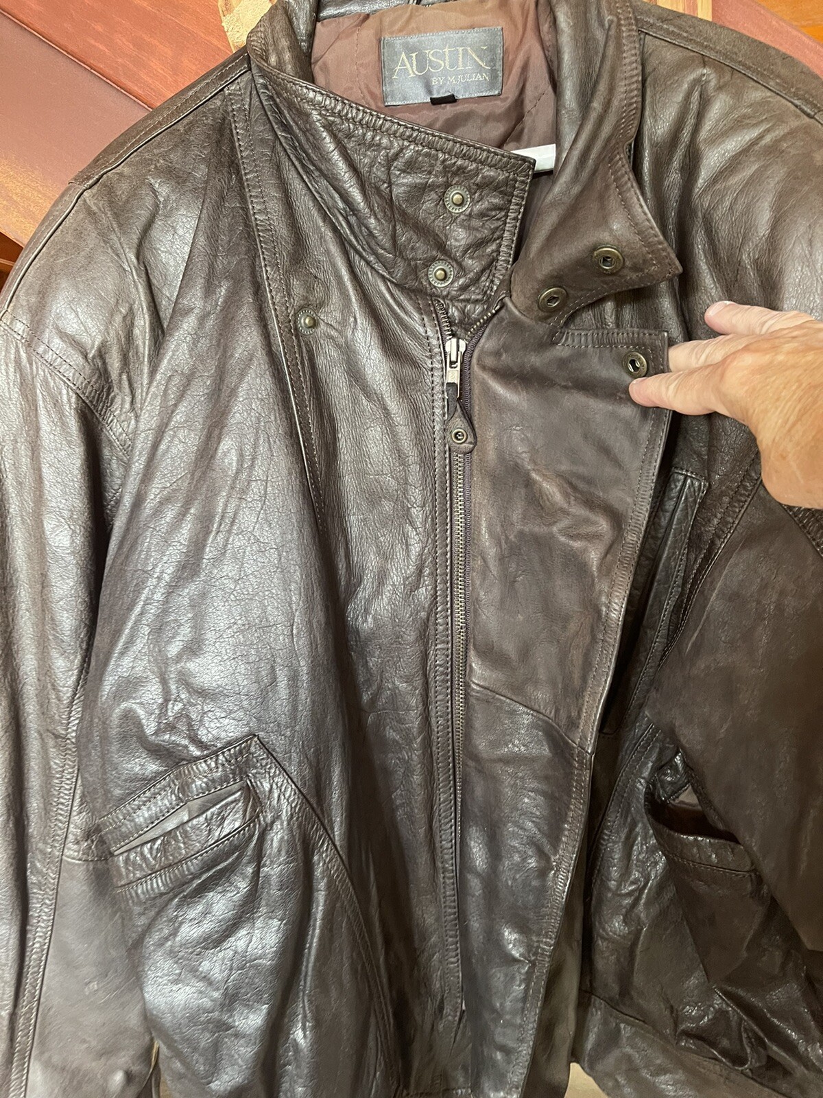 Leather Jacket Men Size Medium - image 4
