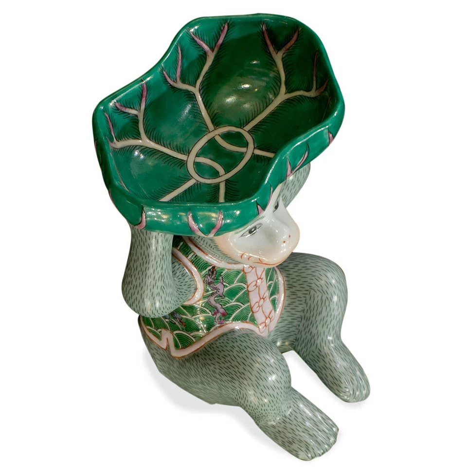 US Seller - Porcelain Monkey Chinese Figurine With Lotus Soap Dish - Image 4 of 4