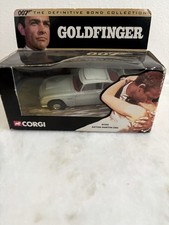CORGI James Bond 007 Goldfinger Collection  Aston Martin DB5 Diecast new