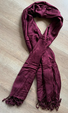 Hübscher Schal Tuch Stola Fransen Glitzer Viskose beere fuchsia - TCM - wie neu