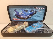 Richard Petty  43 blue  gold car set in case scuff on corner of case