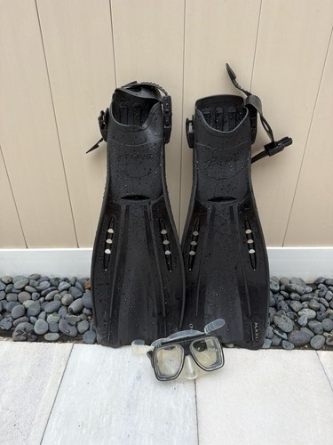Aeris Mako Scuba Diving Fins & EVO Drift Mask Snorkel Set - Black