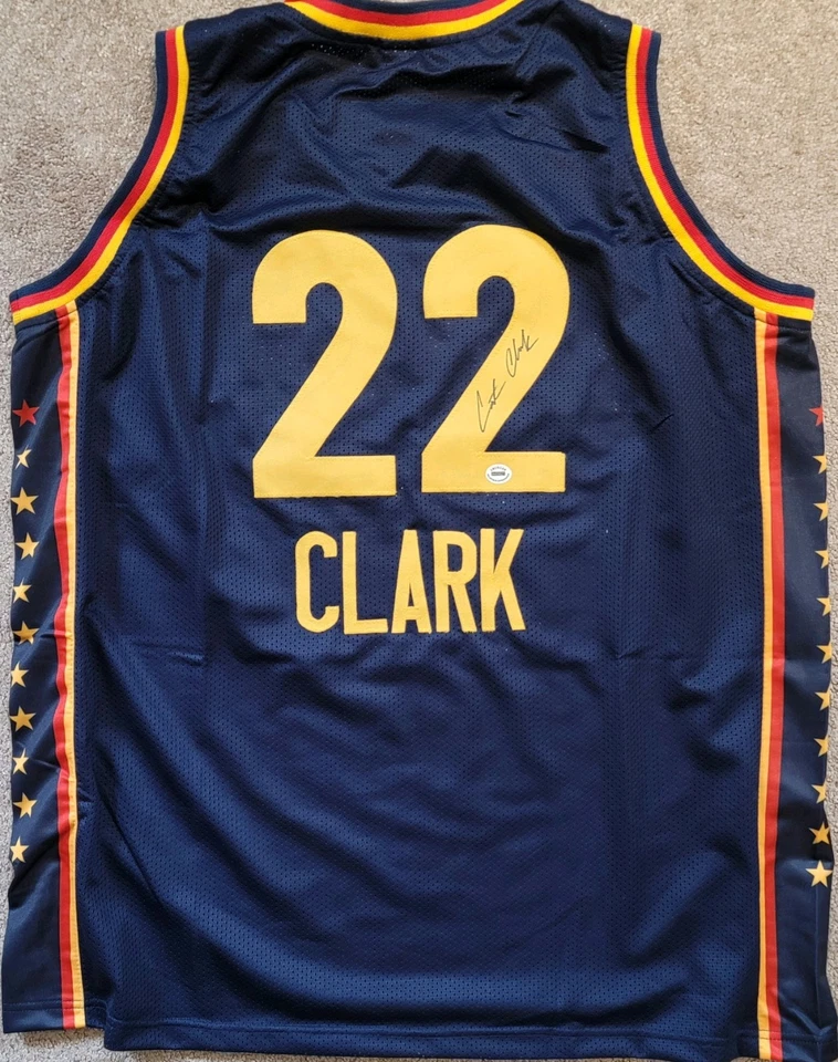 Caitlin Clark Signed Autographed Funko Pop and Jersey Indiana Fever WNBA & COA - Image 2 of 4