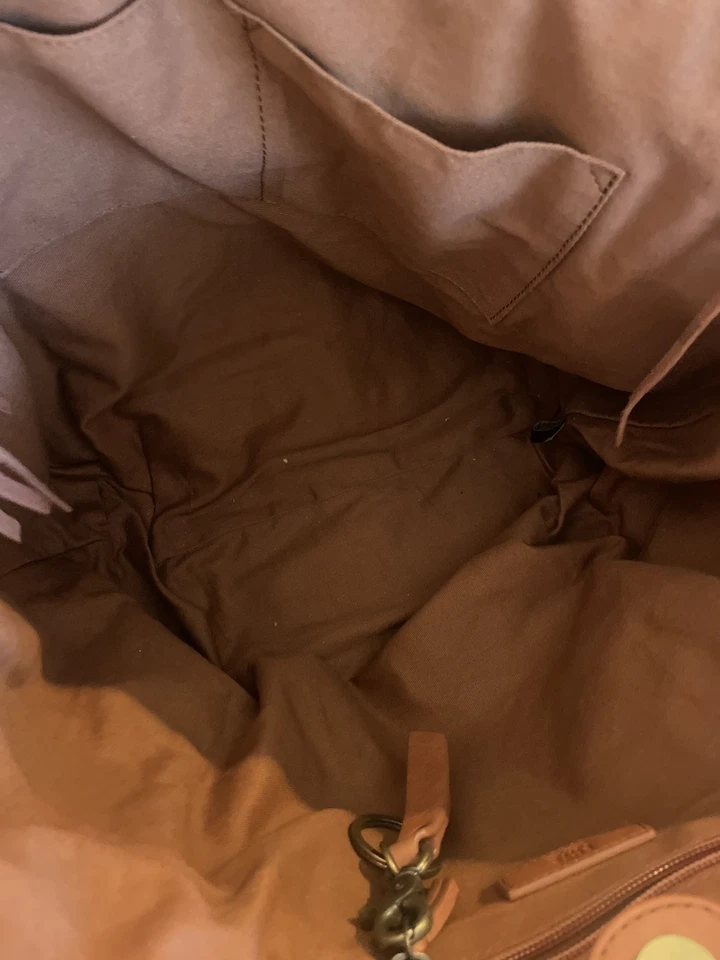 Bolso de Mano FRYE Vivian de Cuero con Flecos. Marrón. Foto 3 de 4