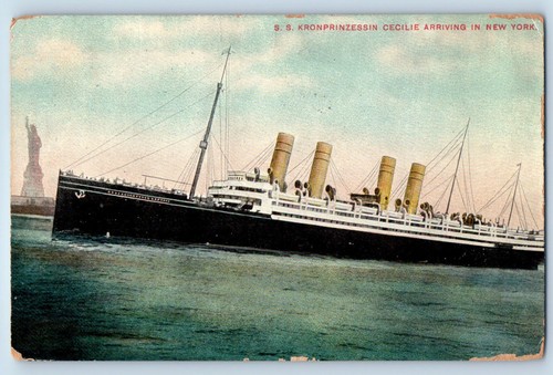 New York NY Postcard S.S. Kronprinzessin Cecille Arriving in New York c1909