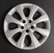 One Wheel Cover Hubcap 2020 Toyota Corolla 16' Silver OEM # 61191 Used