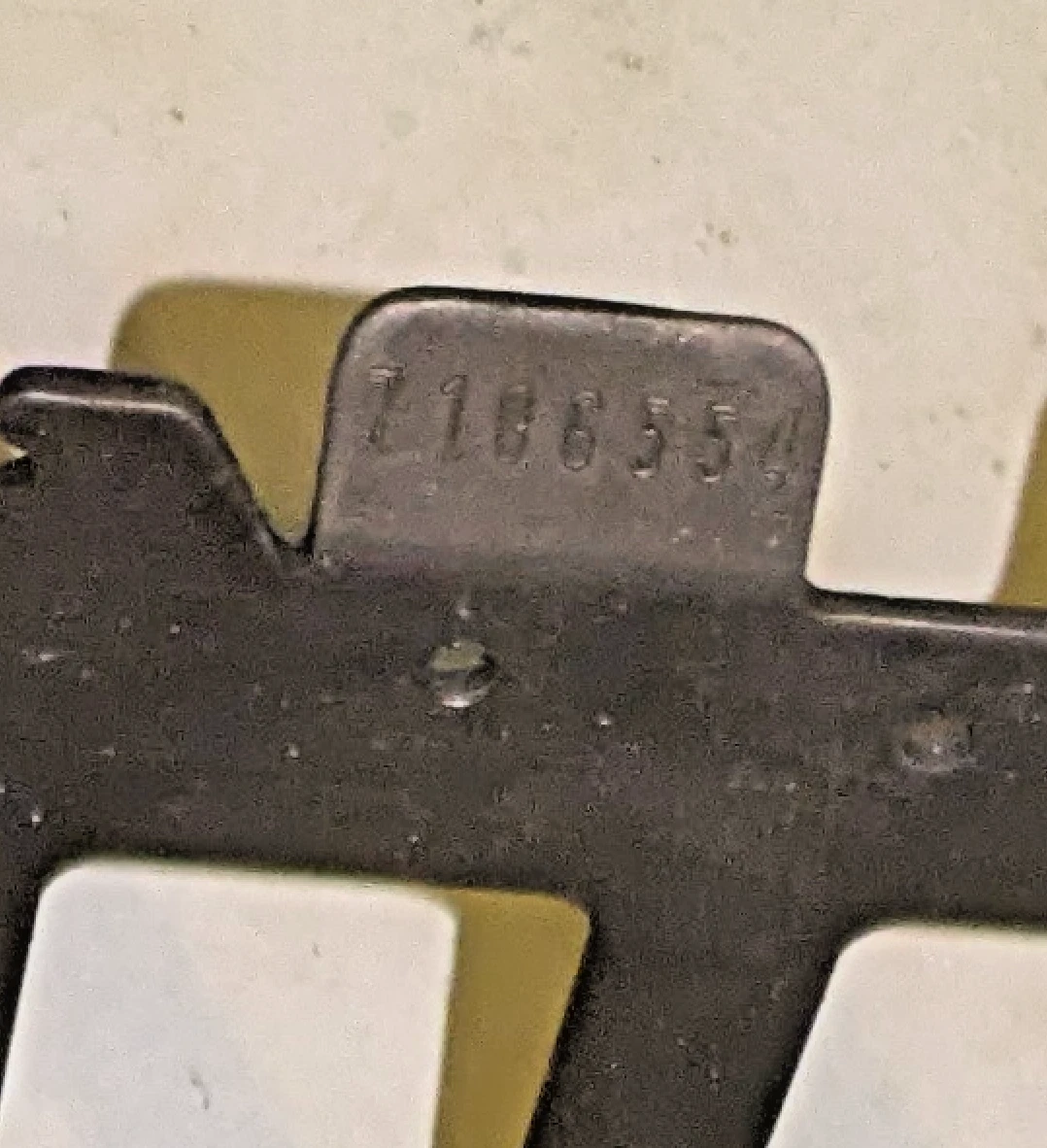 Photo 2/2
