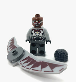 Falcon Sam Wilson with Redwing drone Civil War Marvel Lego Minifigure 76050