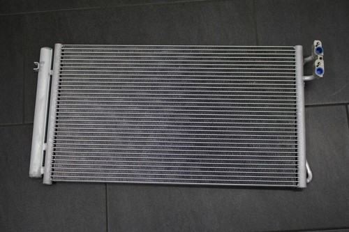 BMW 1er E81 3er E90 X1 E84 Z4 E89 Kondensator 9229021 Klimakondensator Trockner