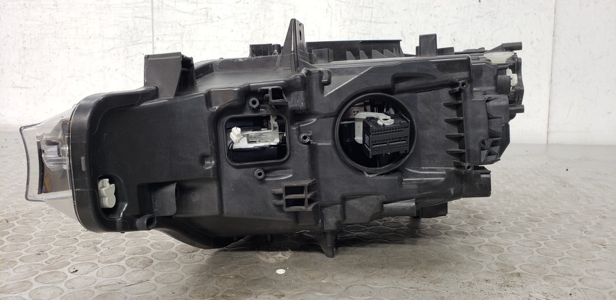 GENUINE BMW 3 SERIES F30 F31 2016-2018 DRIVERSIDE LED XENON  