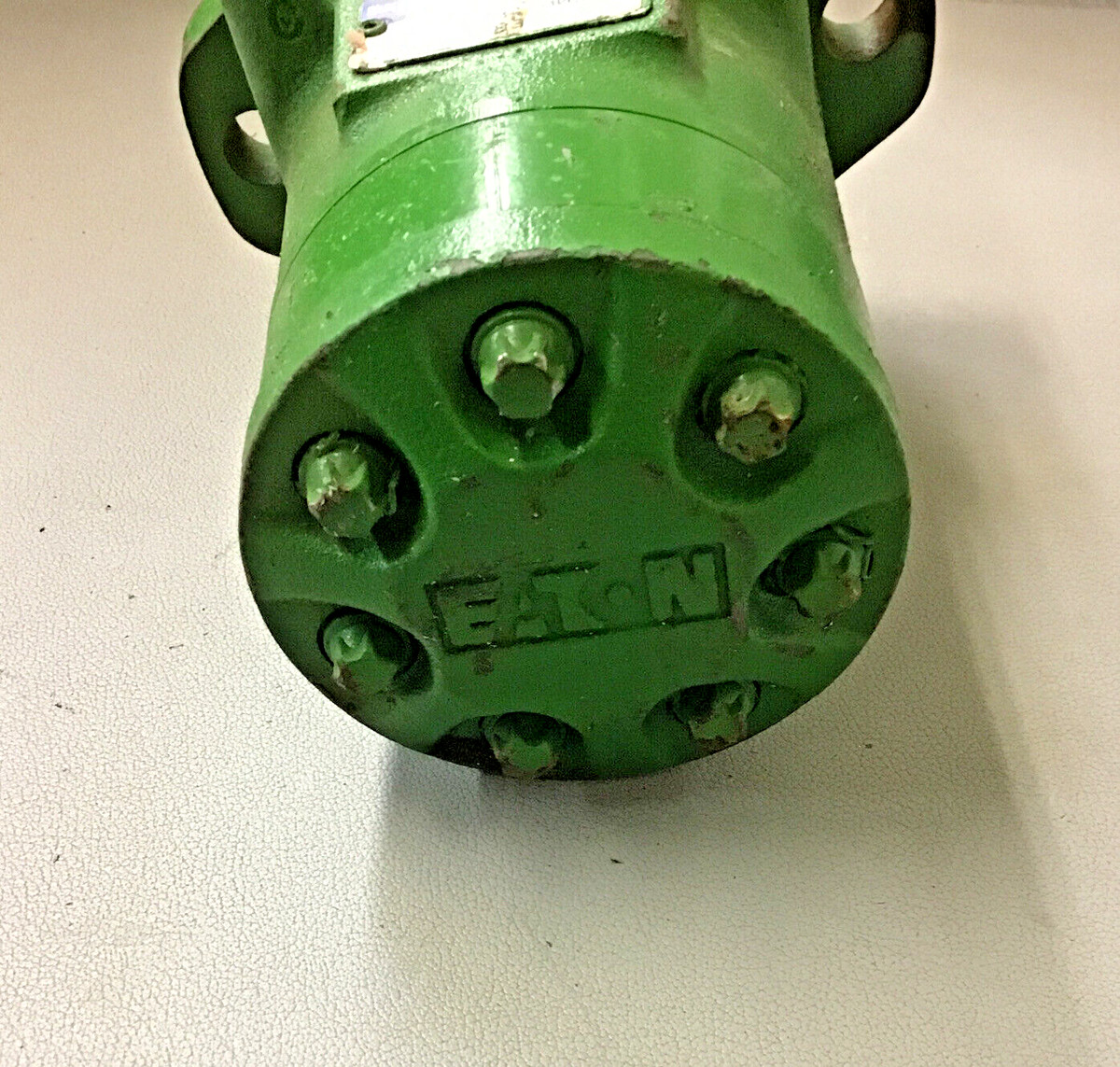 Eaton Char-Lynn Motor for John Deere AN279583 for model 7760 (B257  