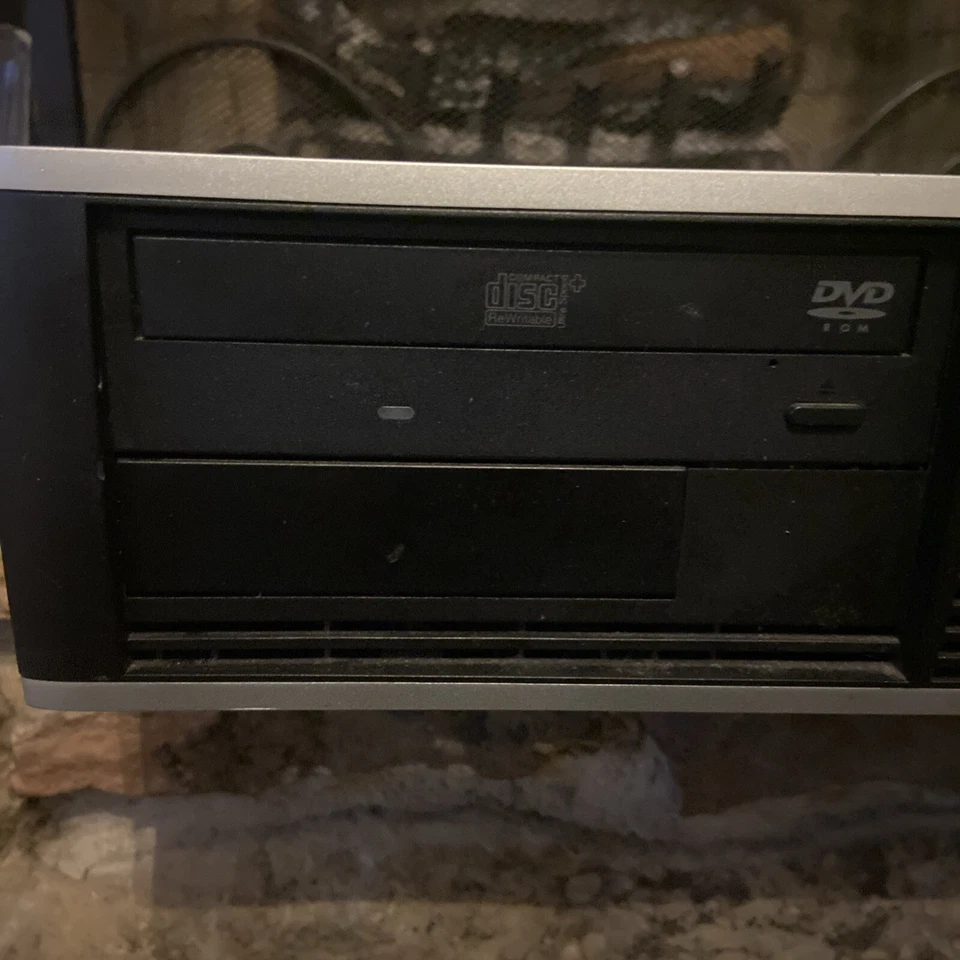 HP Compaq 8300 Elite SFF, i7-3770 @3.4GHz, 8GB RAM, 500GB HDD, Windows 8 - Image 2 of 4