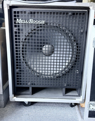Mesa/Boogie 1x18'' Road Ready Bass Cabinet Speaker - Casters & Cover