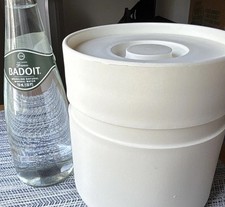 1970s Heller Ice Bucket Matte White Plastic Design Sergio Asti Made in USA