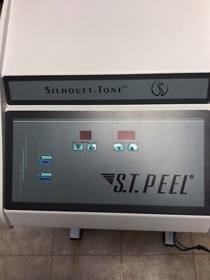 ST Peel microdermabrasion by Silhouet Tone.  Used but in great condition.