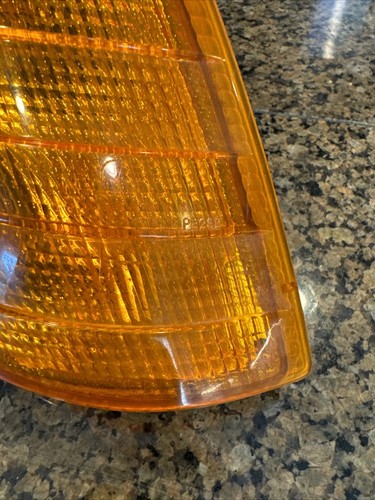 1990-94 Mercedes R129 SL320 600SL 500SL 300SL Right Side Headlight Turn Signal - Picture 2 of 24