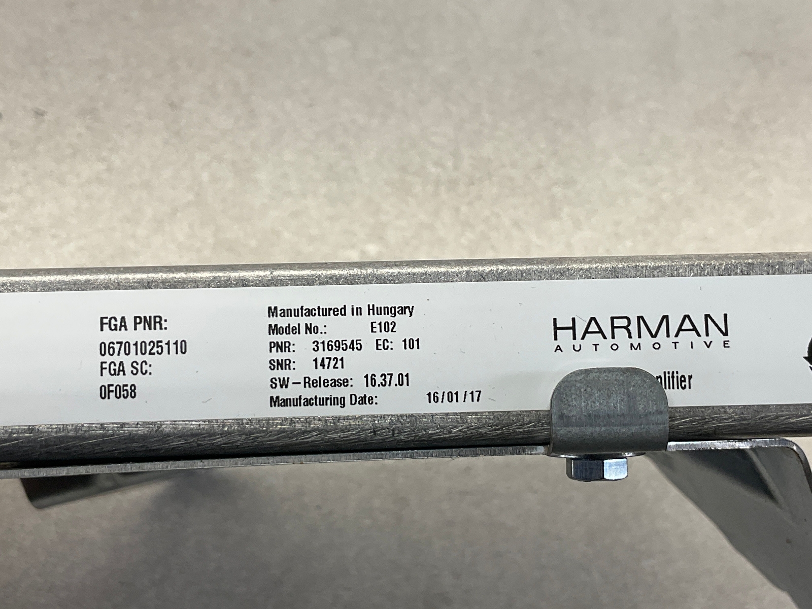 17-20 MASERATI Levante Harman Audio Radio Sound APM Amplifier