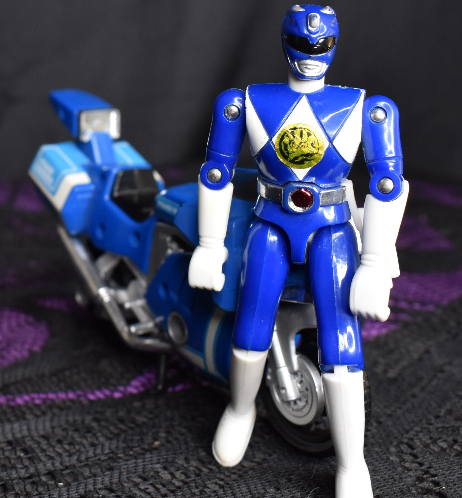 1993 Power Rangers Triceratops Battle Bike w/ Blue Ranger | eBay