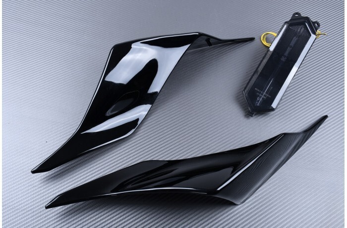 Kit codon arrière noir premium et feu stop fumé pour Yamaha R6 2025