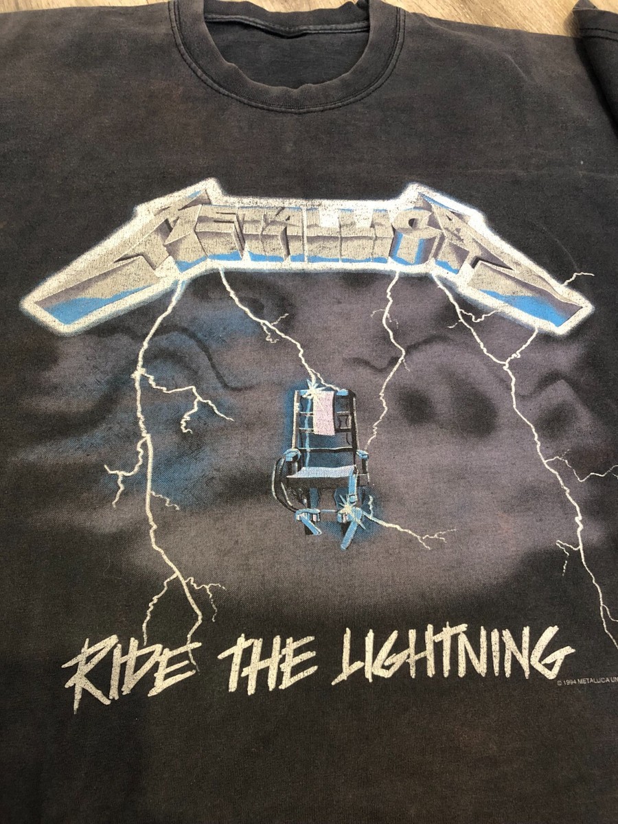 METALLICA VINTAGE 1994 TSHIRT RIDE THE LIGHTNING DOUBLE METALLICA VINTAGE 1994 TSHIRT RIDE THE LIGHTNING DOUBLE