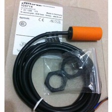1PCS New IFM IG5714 Proximity Switch Sensor Free Shipping QW
