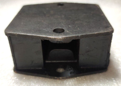 Moskvich Aleko 2141 soporte del motor engine mount