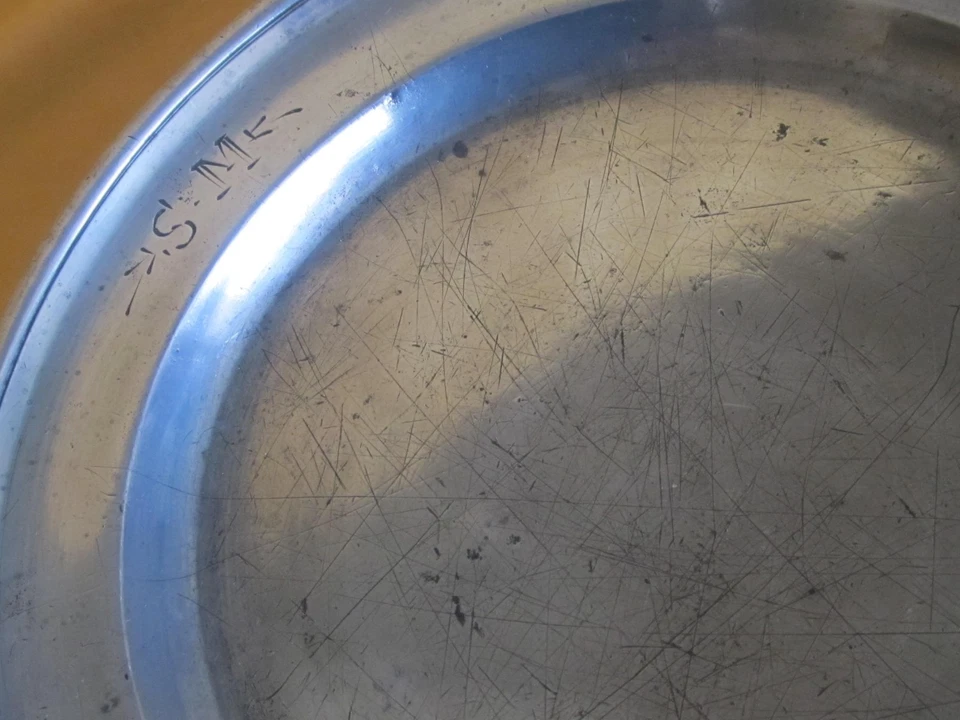 Ancienne assiette en étain époque XVIIIème XIXème - Photo 2/4