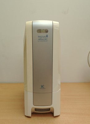 DeLonghi DNC65 Tasciugo Ariadry Light Luftentfeuchter - leises Trockenmittel - Wäsche M