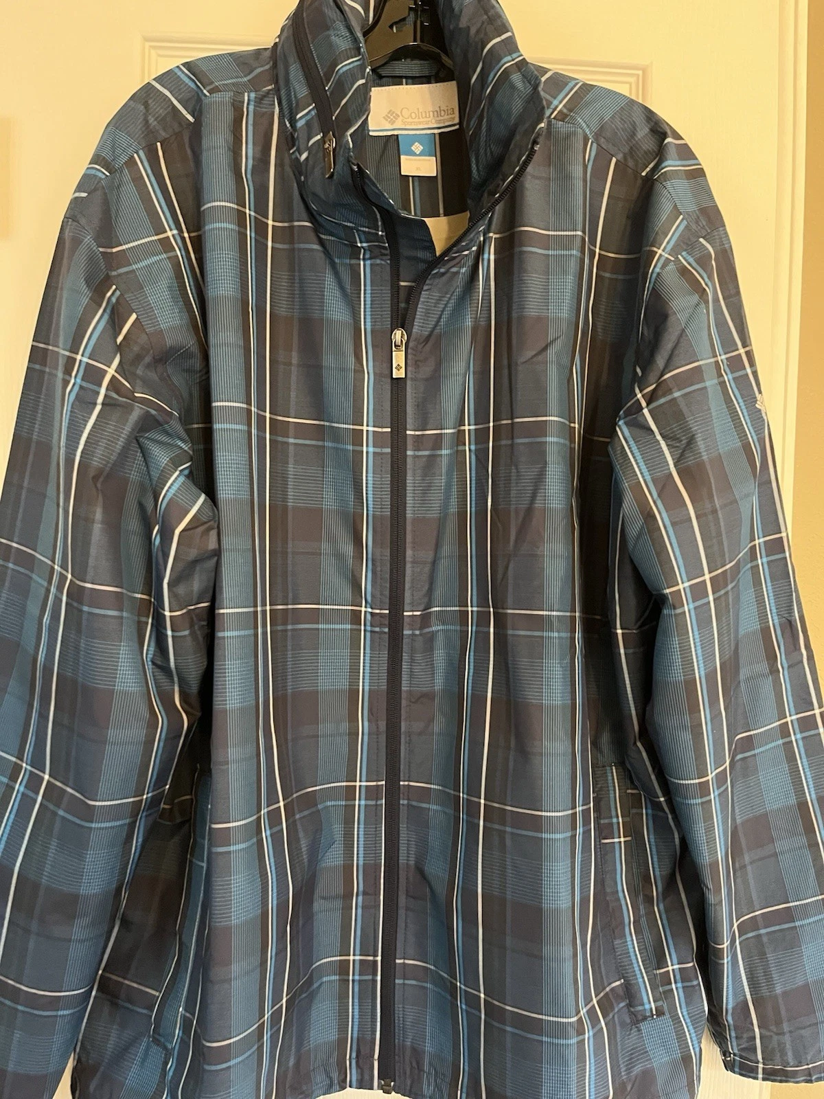 Columbia Men’s Rain Jacket X-Large