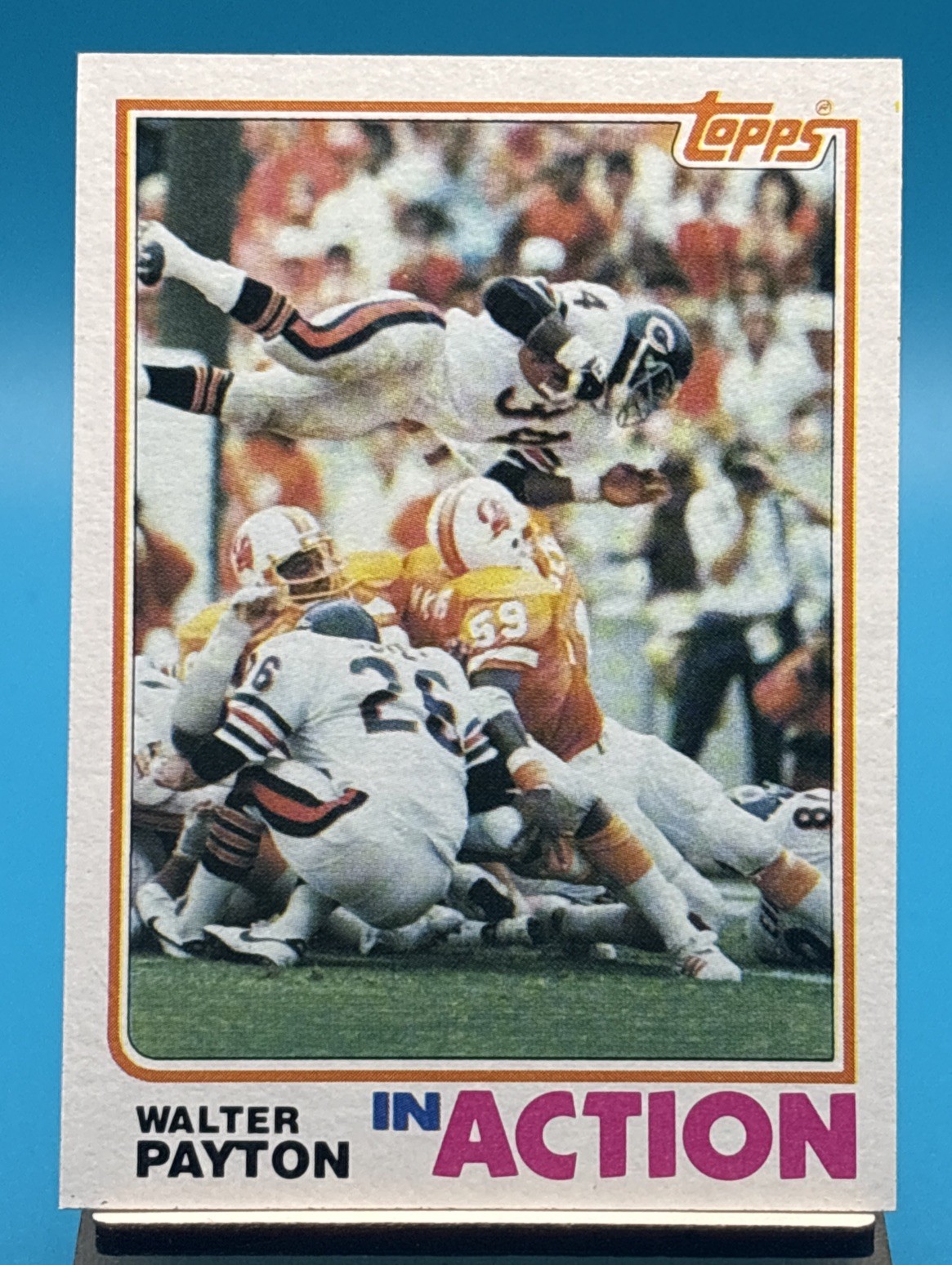 1982 Topps Football - In Action Walter Payton #303 HoF Chicago Bears RB