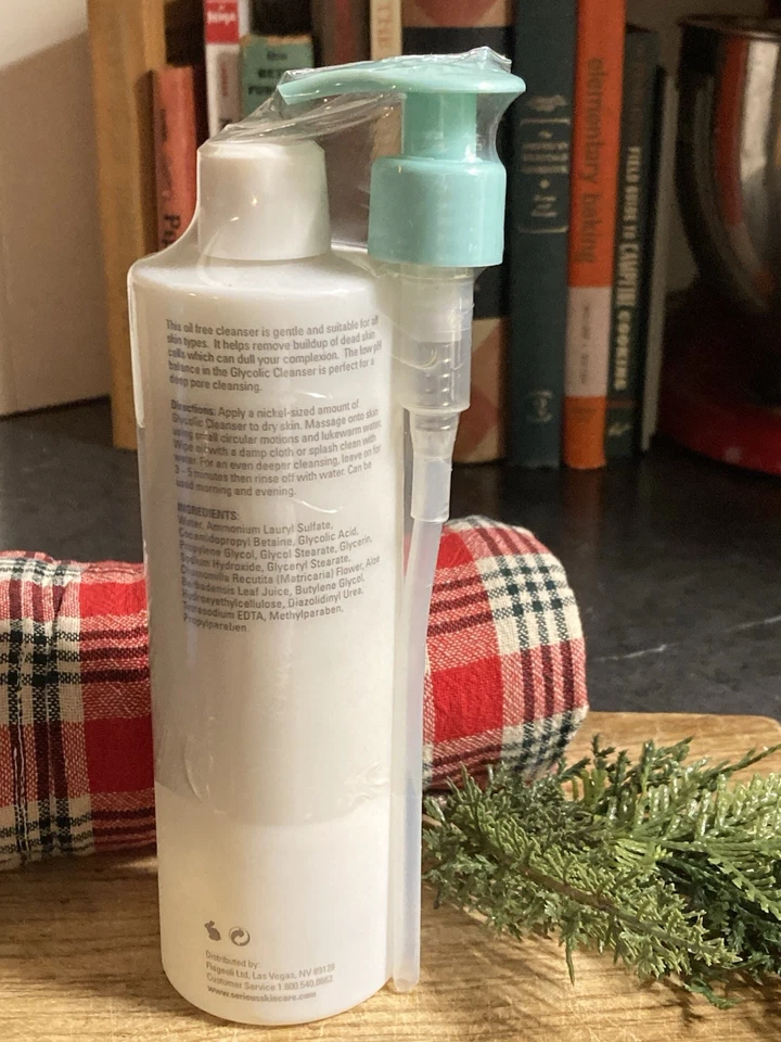 LIMPIADOR RETEXTURIZANTE GLICÓLICO SERIO CUIDADO DE LA PIEL 12 OZ. SELLADO CON BOMBA Foto 3 de 4