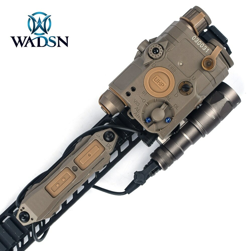 Tactical PEQ 15 UHP IR Green Dot Laser M300W Strobe Flashight Kit