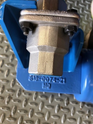 Jamesbury 1" Ball Valve 233600MTA1 w/ Actuator and Solenoid Valve - Picture 4 of 5