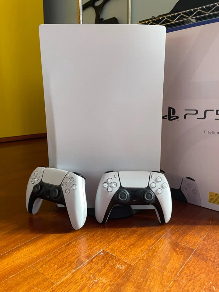 BOX CONSOLE SONY PLAYSTATION 5 825GB PS5 SOLO BOX COMPLETO E ISTRUZIONI, foto 2 di 5
