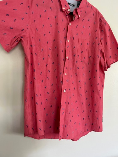 Izod Men's Red Button- Down Short Sleeve Logo Pocket Seahorse Print Men Size XL - Picture 4 of 6