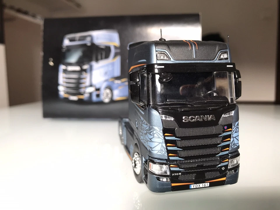 scania Svempa Frostfire Edizione Limitata 1:50 Tekno Collectables - Immagine 2 di 4