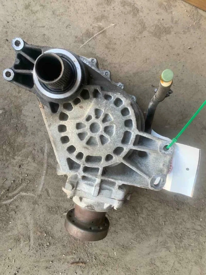 Dodge Journey 2011-2017 montaje de caja de transferencia AWD OEM Foto 4 de 4