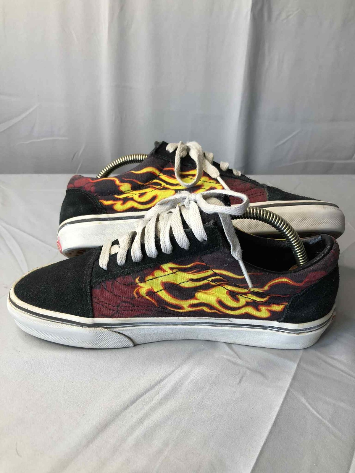 Size 5 - VANS Old Skool Samurai Rising Canvas Suade Flames Skull thumbnail 3