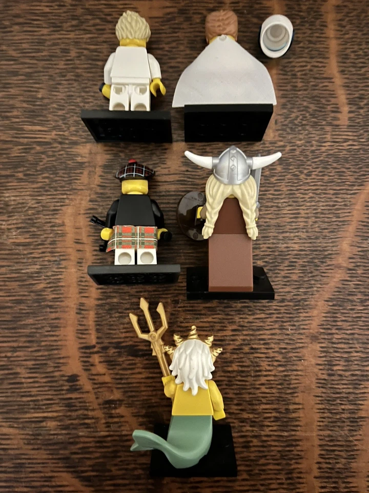 LEGO Collectible Minifigures Series 7 Lot of 5 minifigs (8831) - Image 2 of 2