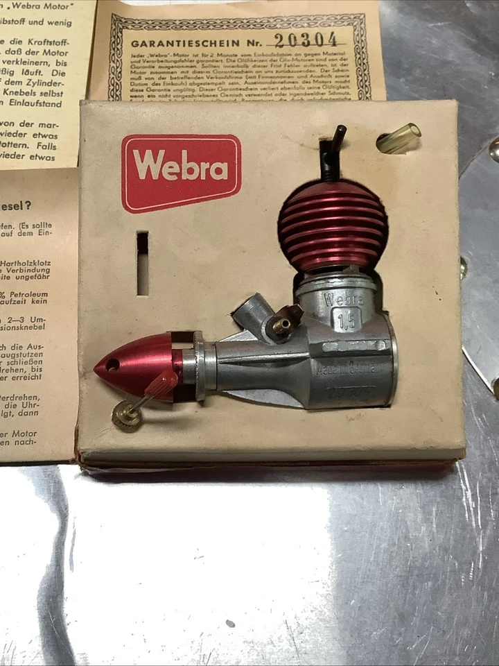NEW Vintage Webra Record 09 cu.in. / 1.5cc Diesel Model Engine. - Image 3 of 4