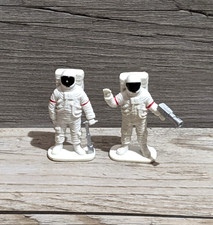 NASA space Command 2" Astronauts White Plastic Figure Lot of 2 Space Center