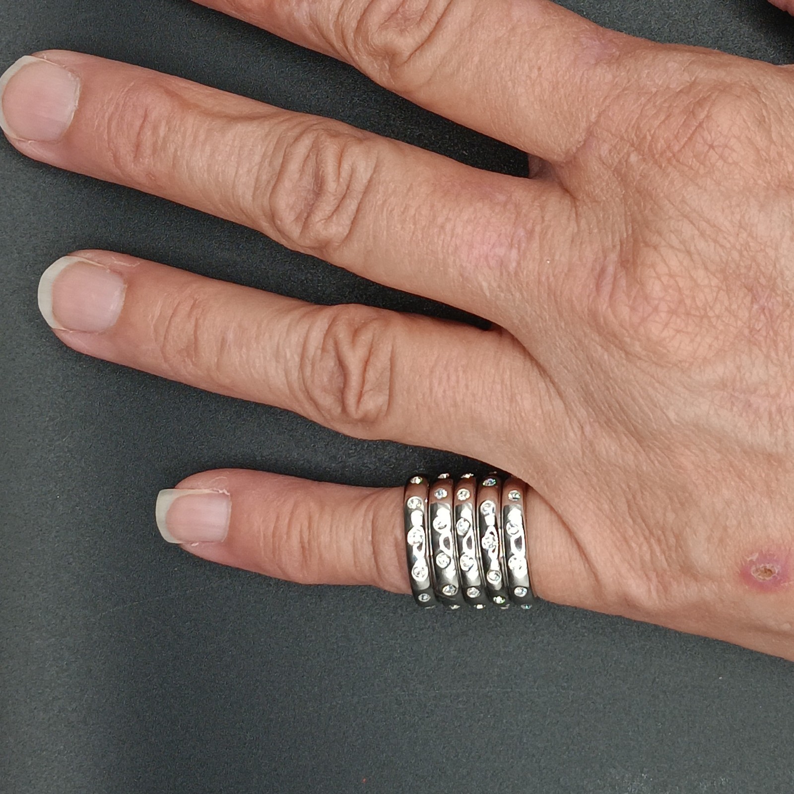 Joan Rivers Silver Tone Band Stackable Ring With … - image 11